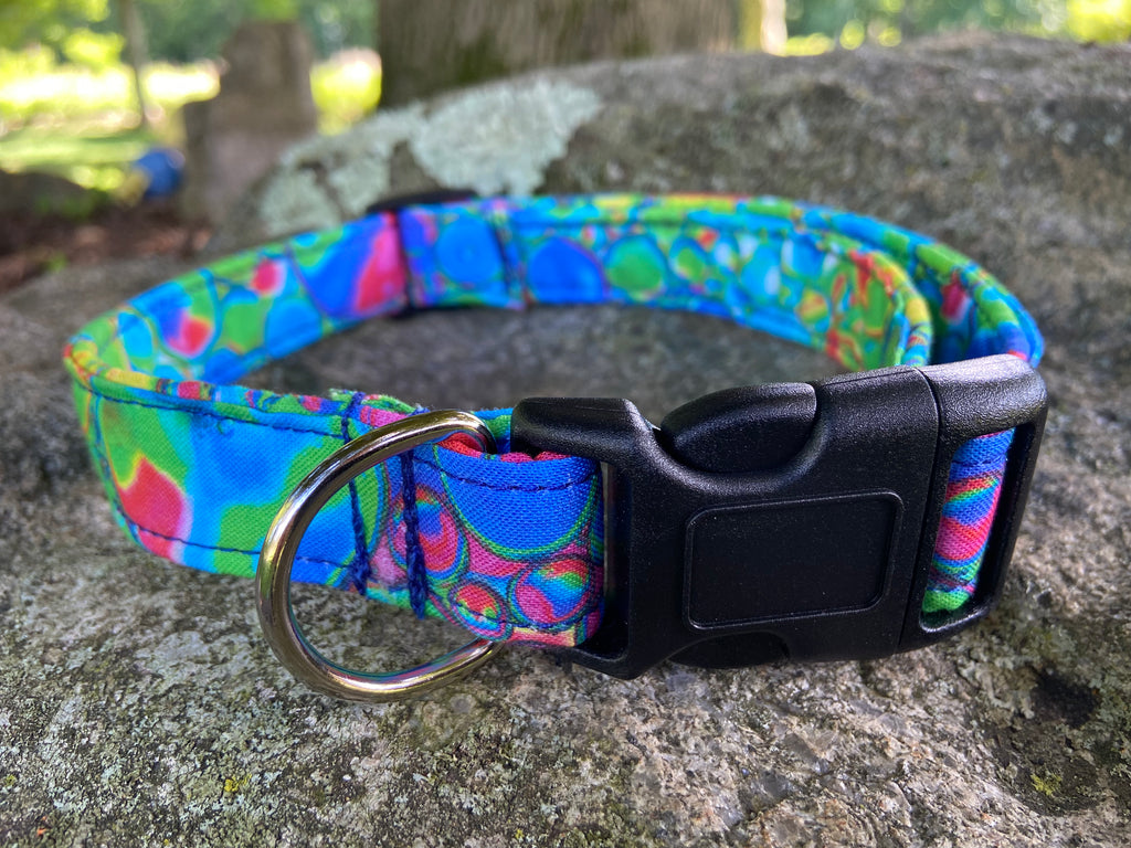 Groovy Abstract Dog Collar